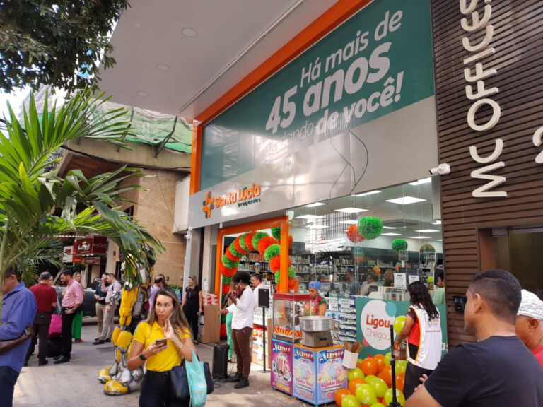 Em processo de expansão, Santa Lúcia Drogarias inaugura loja em Niterói, no Rio de Janeiro
