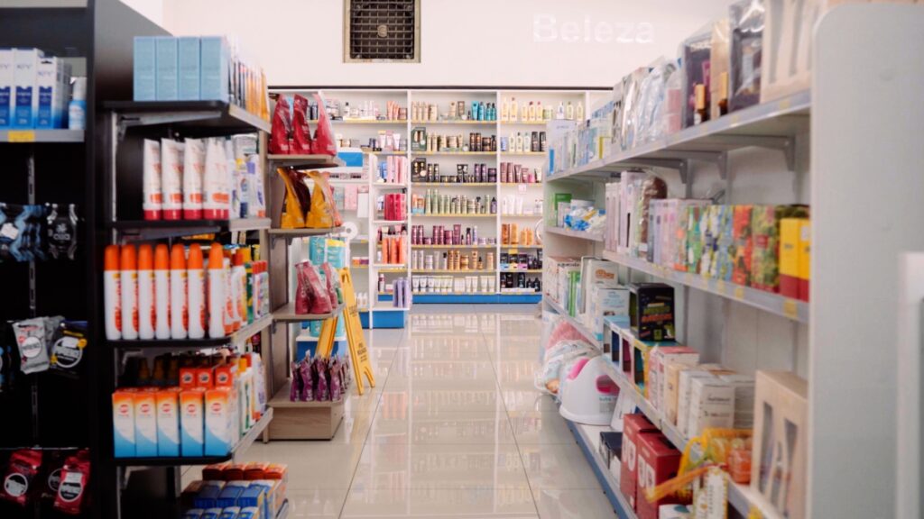 Tecnologia auxilia farmácias a superar desafios da Reforma Tributária